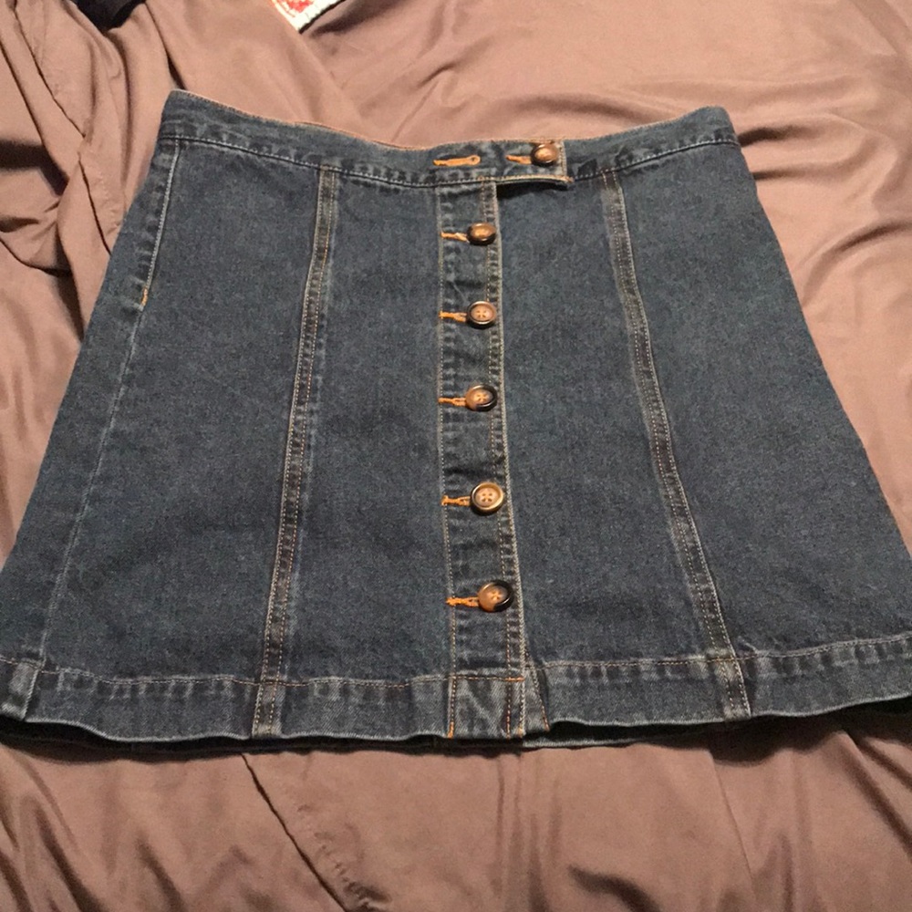 Denim skirt